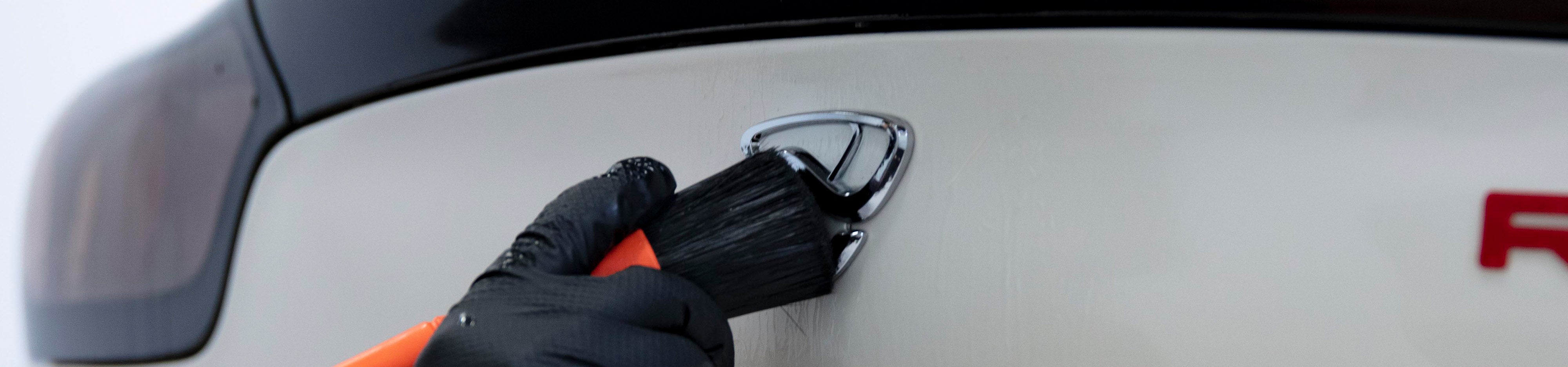 Detailing brush action shot
